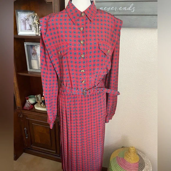 Leslie Fay | Dresses | Vintage 8s Geometric Leslie Fay Pleated Maxi Dress |  Poshmark